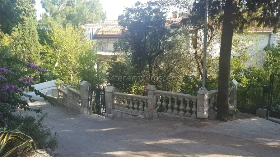 Stone house for sale in savina herceg novi 13577 7