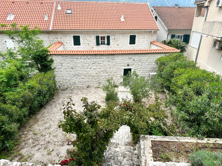 Vila for sale 13589 17