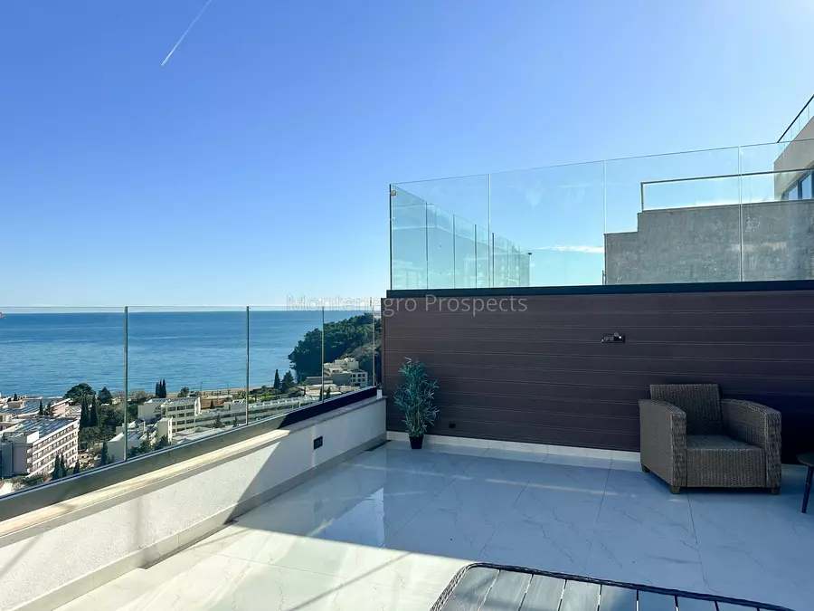 Penthouse for sale 13688 2