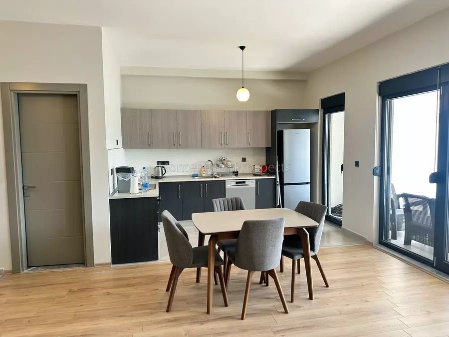 Two bedroom apartment 13725 18