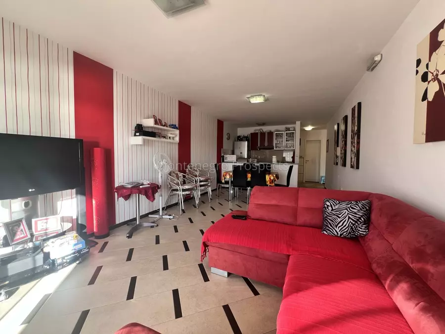 Spacious three bedroom apartment with stuuning sea views above jaz beach budva 13785 3