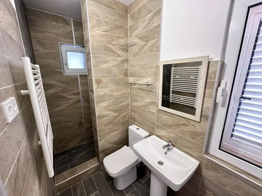 House for sale 13788 18 1067x800