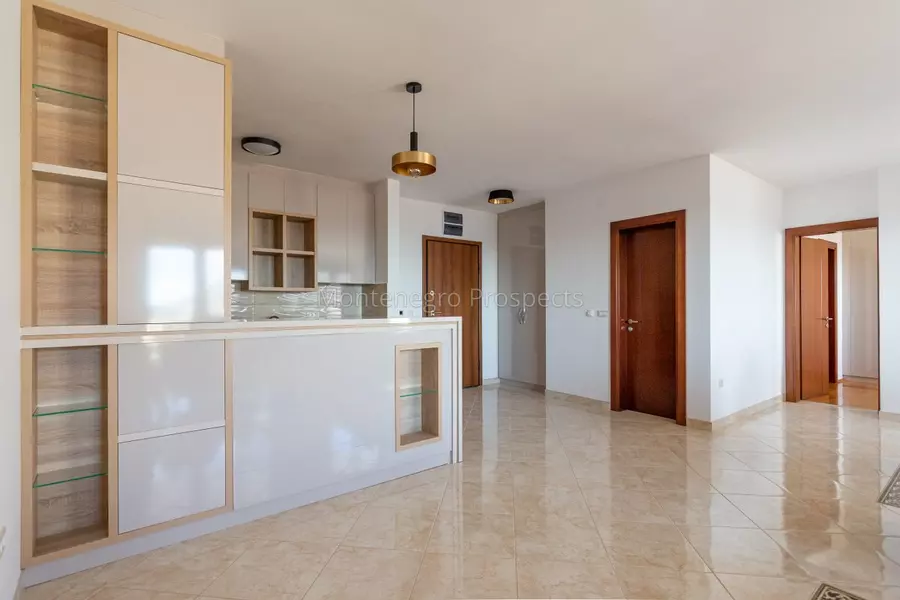 8241 becici 13 1200x800