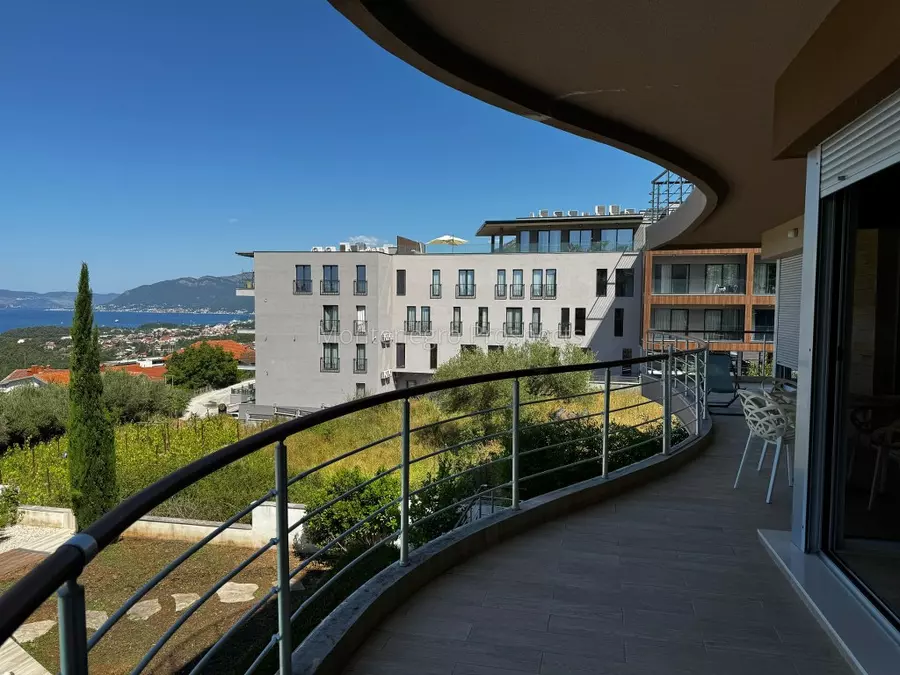 Luxury two bedroom apartment with sea views located in a complex with shared pool kavac 13815 11 1024x768