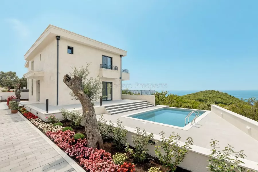 Budva rezevici two new villas with sea views and pools 12575 6 1199x800