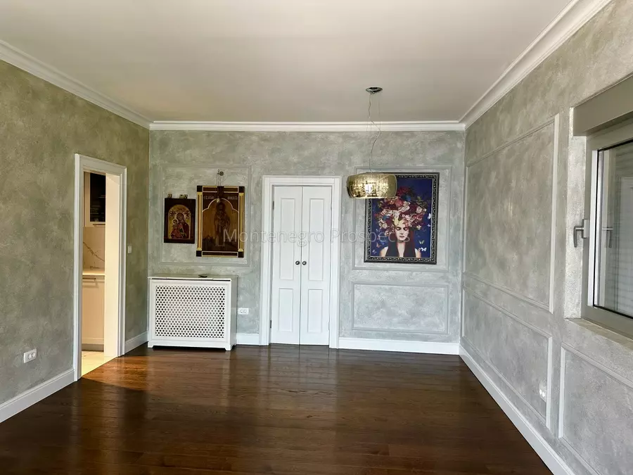 Two bedroom apartment 13820 16 1400x1050