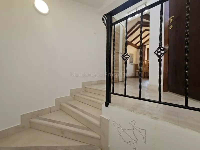 11413 apartment in kotor old town 26