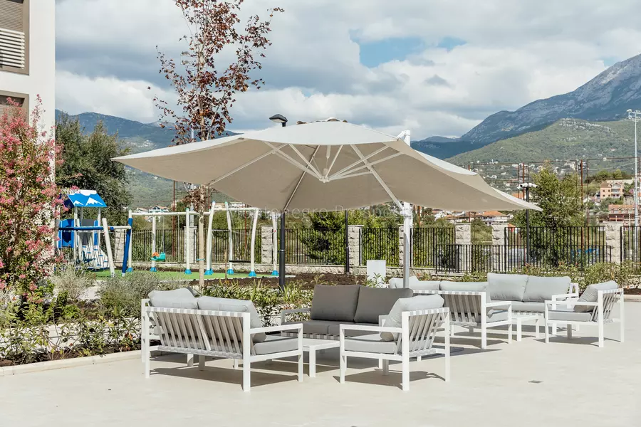 18028 riverside apartments 21