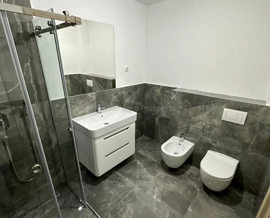 12734 rafailovici 12 987x800