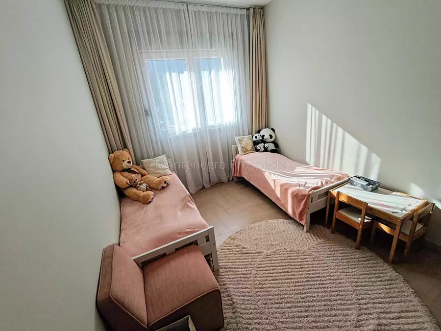 Three bedroom apartment for sale in dobrota   70 m from the sea 13838 10