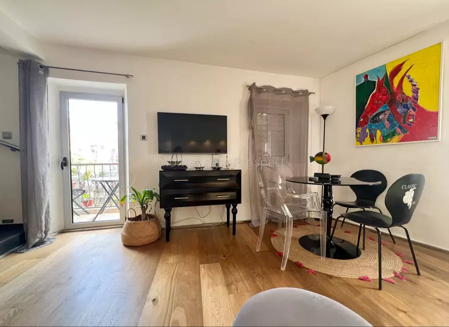 12749 budva old town 10