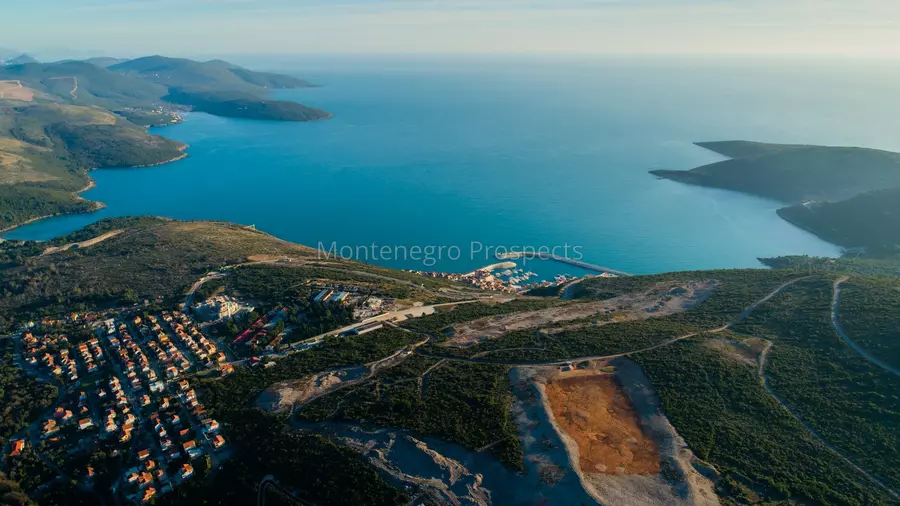Centrale obeschaet stat centralnym elementom lustica bay 3116 1 10