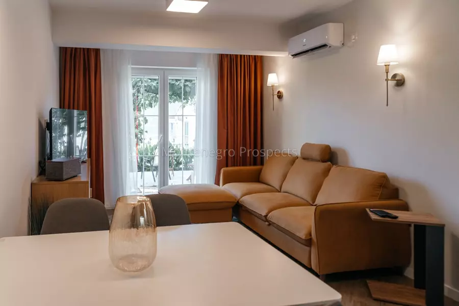 14193 apartment in kumbor 17