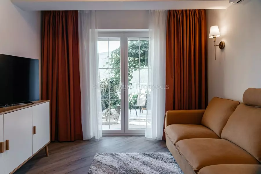 14193 apartment in kumbor 18