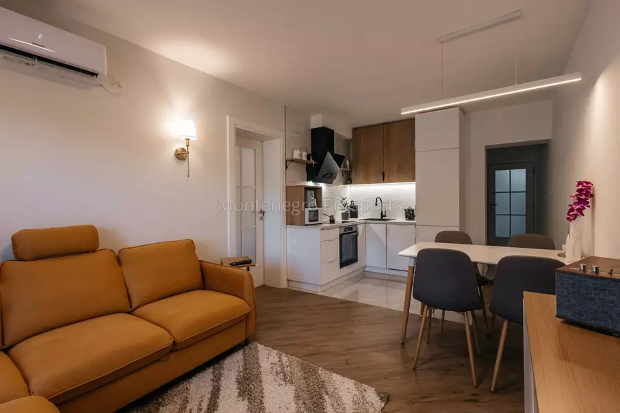14193 apartment in kumbor 22