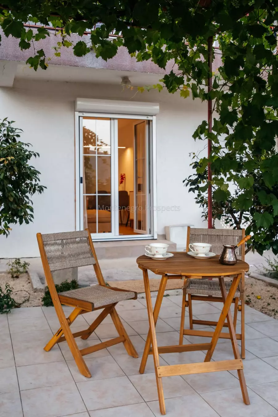 14193 apartment in kumbor 7