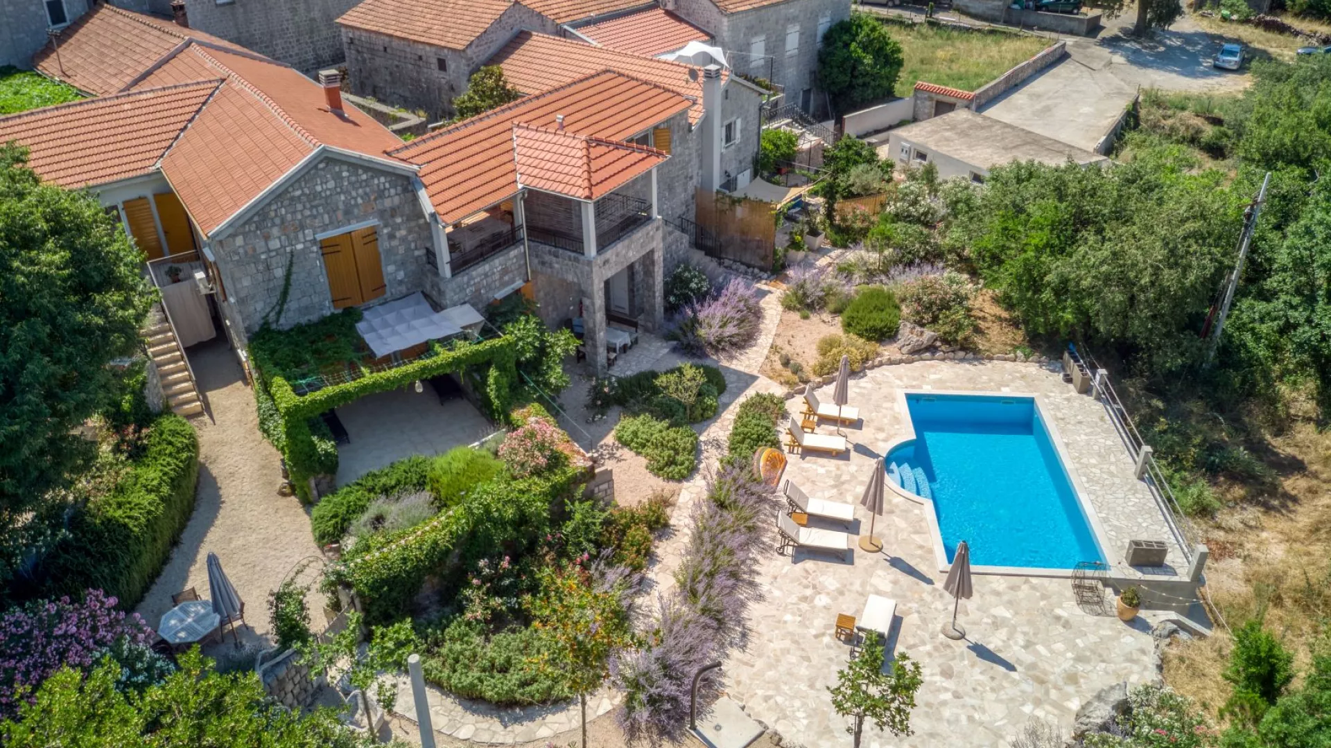 Lustica valley house id14078 6